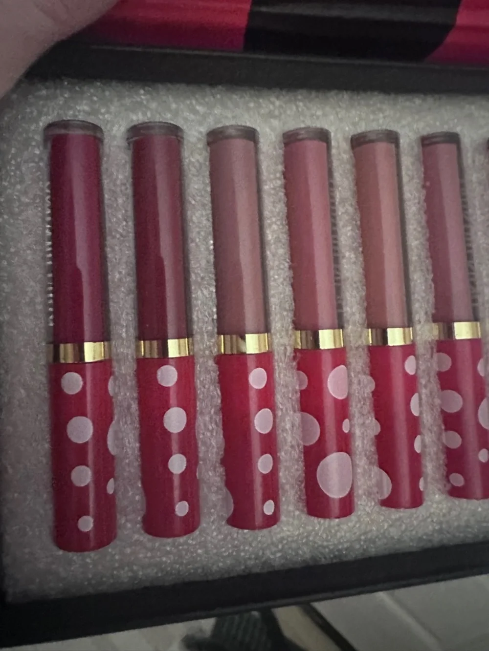 MADE UP BY DREA BELLA ULTRAMO MOUSE 12 PIECE LIP GLOSS SET NIB